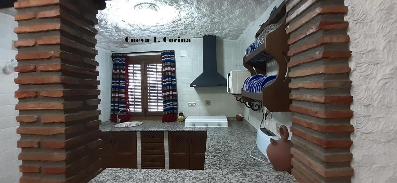 Villa Cuevas Lourdes Benamaurel Exterior foto